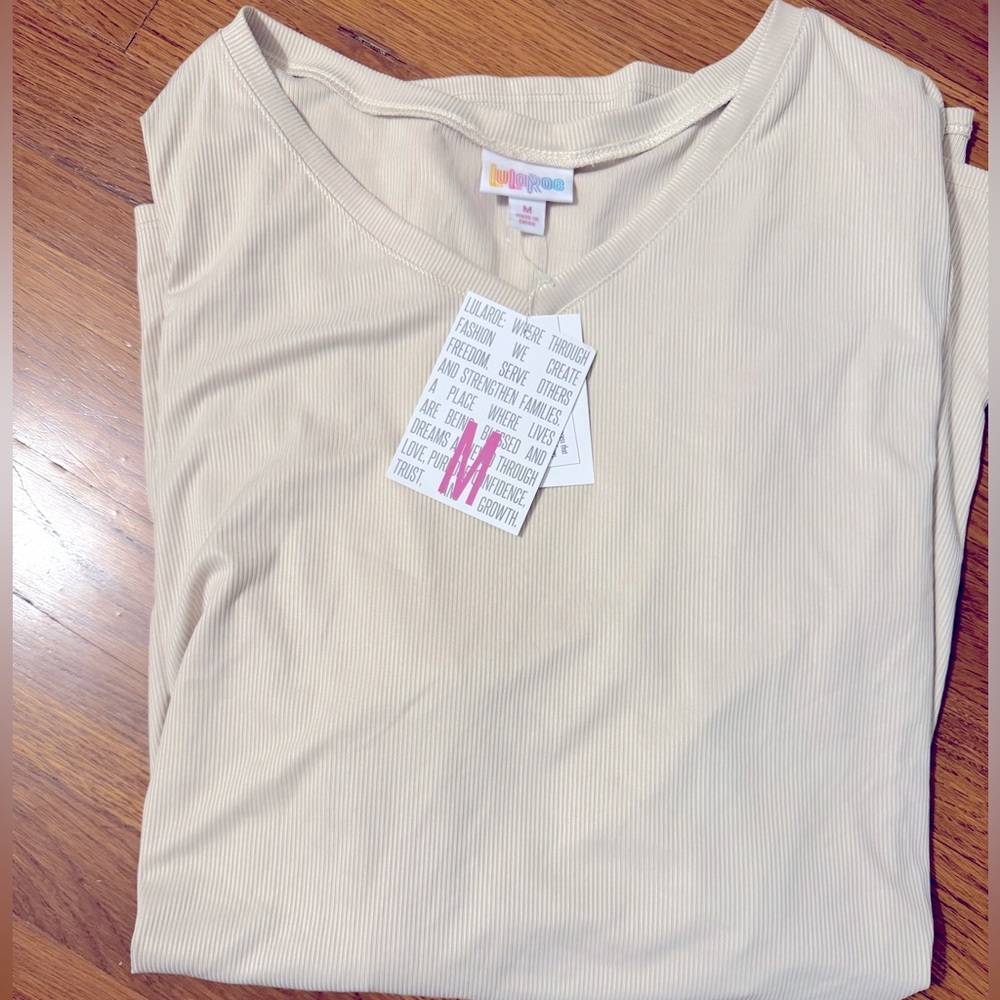 New With Tags Lularoe M Elizabeth Ribbed